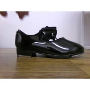 Dance Tap Shoes Capezio Big Kids 9W Tyette Man Made Elastic Student